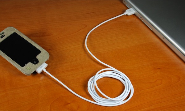 extra-long-iphone-ipad-ipod-cable