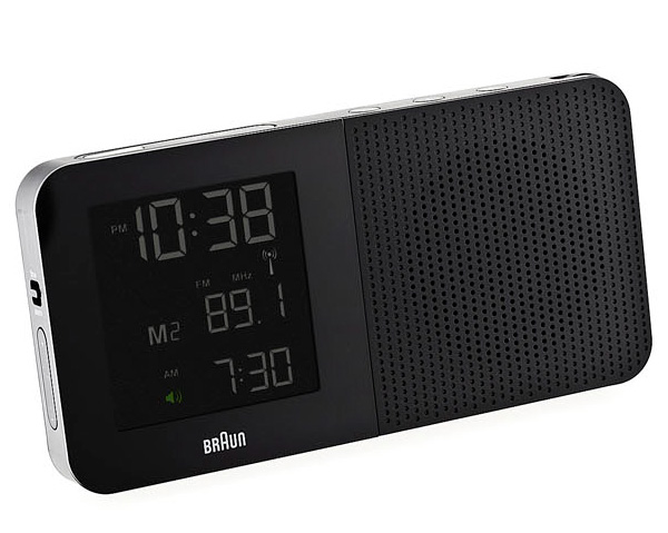 braun-global-radio-atomic-alarm-clock-digital