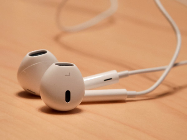 Earpods 2012 new arrivals