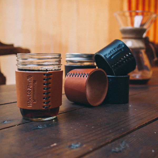 half-pint-leather-jar-sleeve