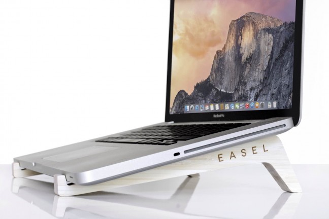 iskelter-easel-laptop-stand
