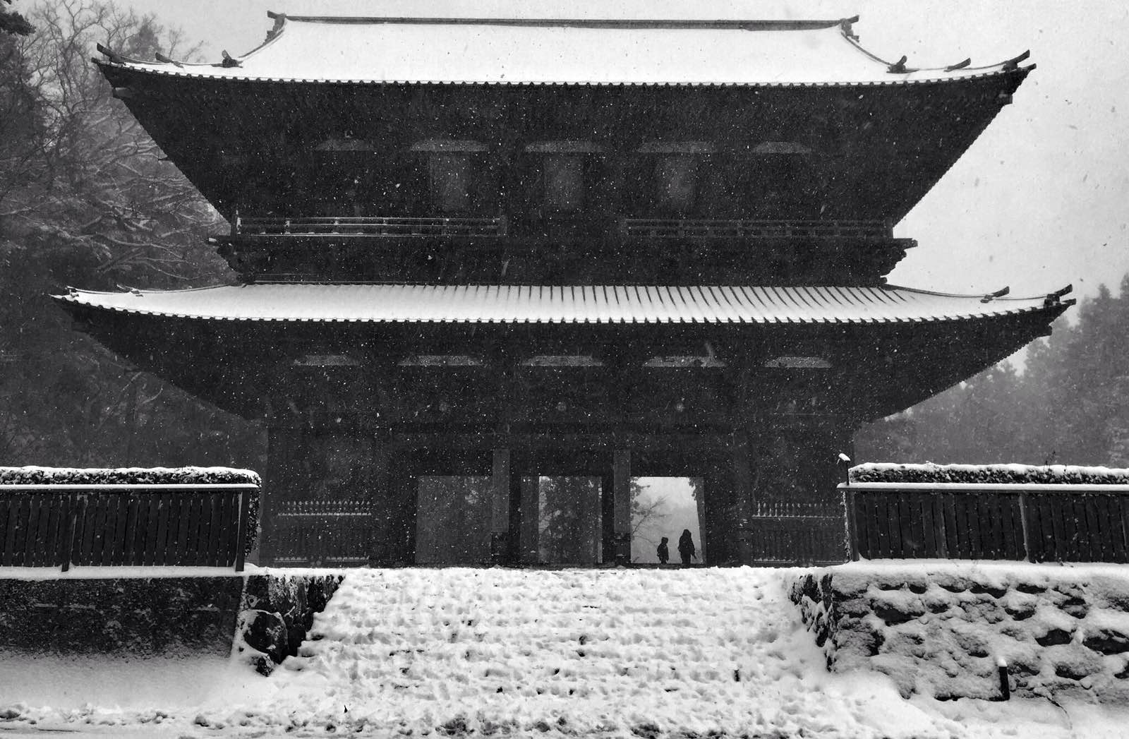 Daimon Gate, Mt. Kōya. Photo: Craig Mod