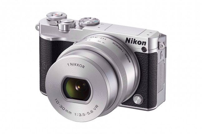 nikon-1-j5-mirrorless-camera