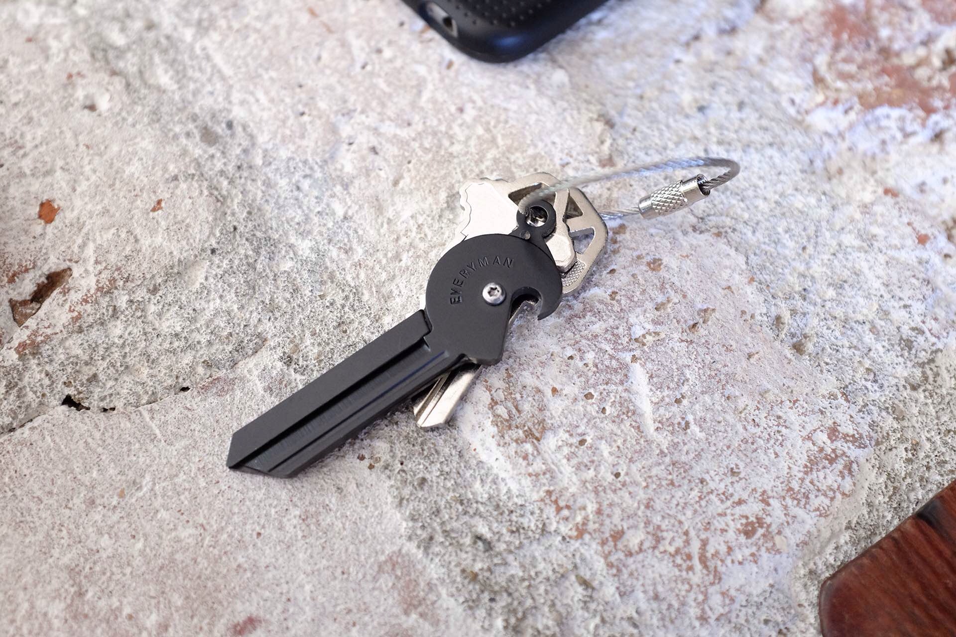 porter-key-knife-and-bottle-opener