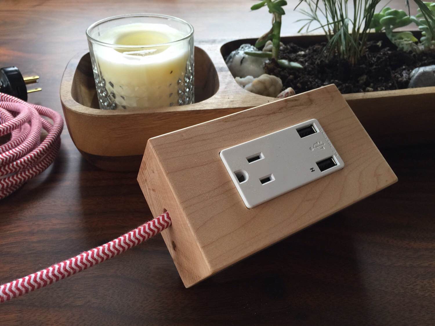portland-power-co-wooden-charging-stations