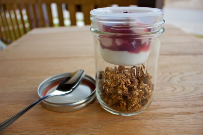 cuppow-bnto-canning-jar-lunchbox-adaptor