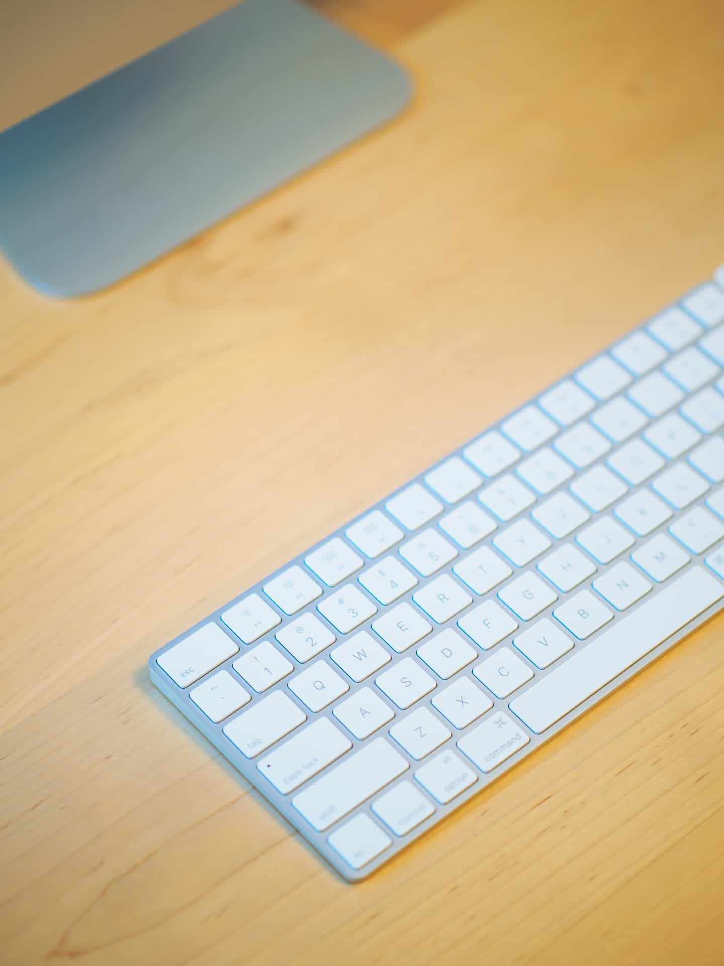 Apple Magic Keyboard and Trackpad 2