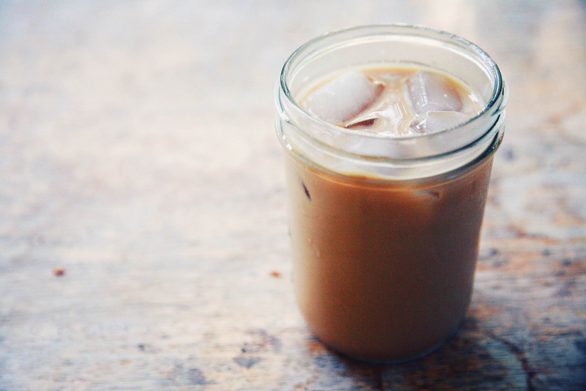 iced-cold-brew-coffee-guide-hero-amanda-mae-bird