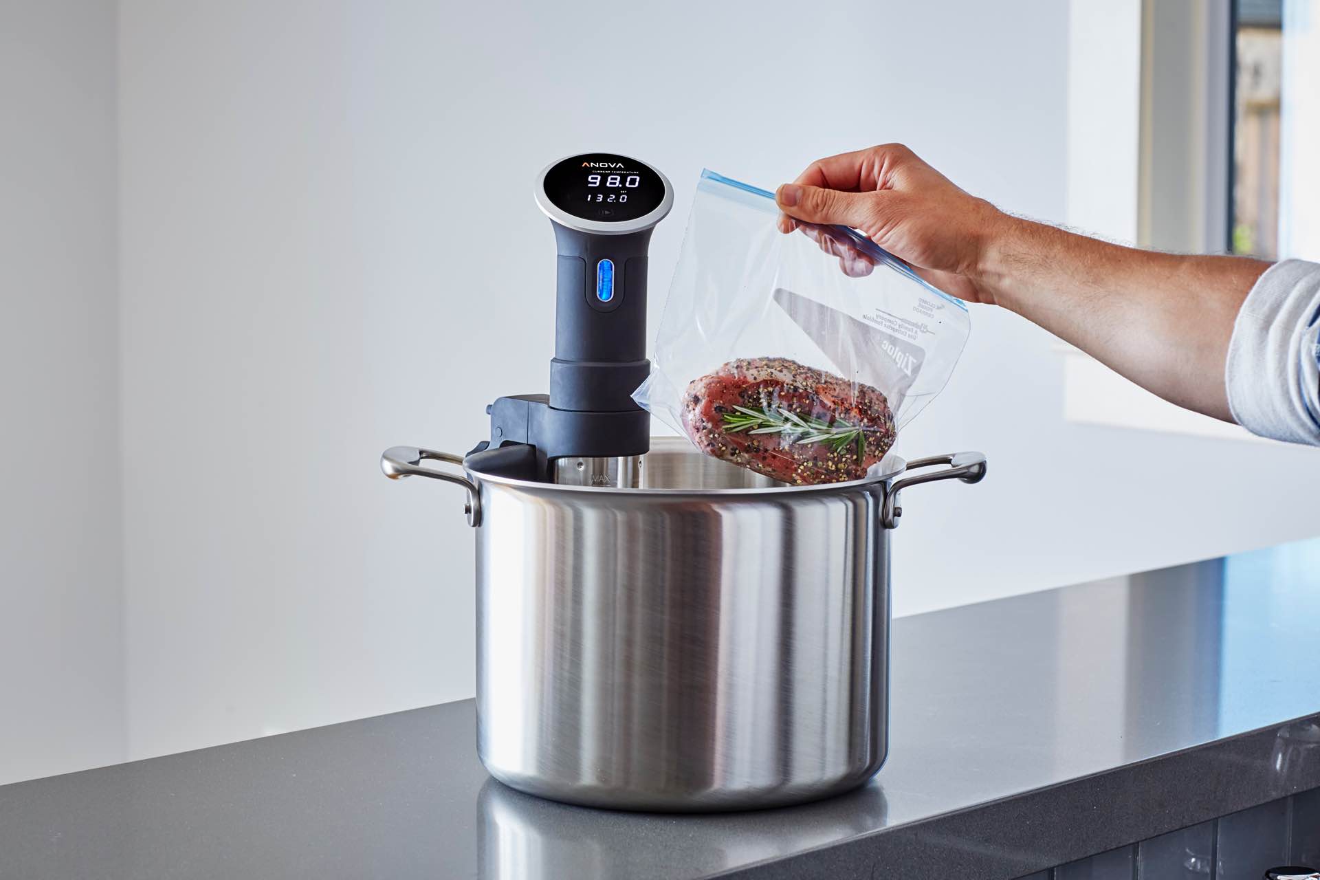 Anova 800-Watt Bluetooth Precision Cooker — Tools and Toys