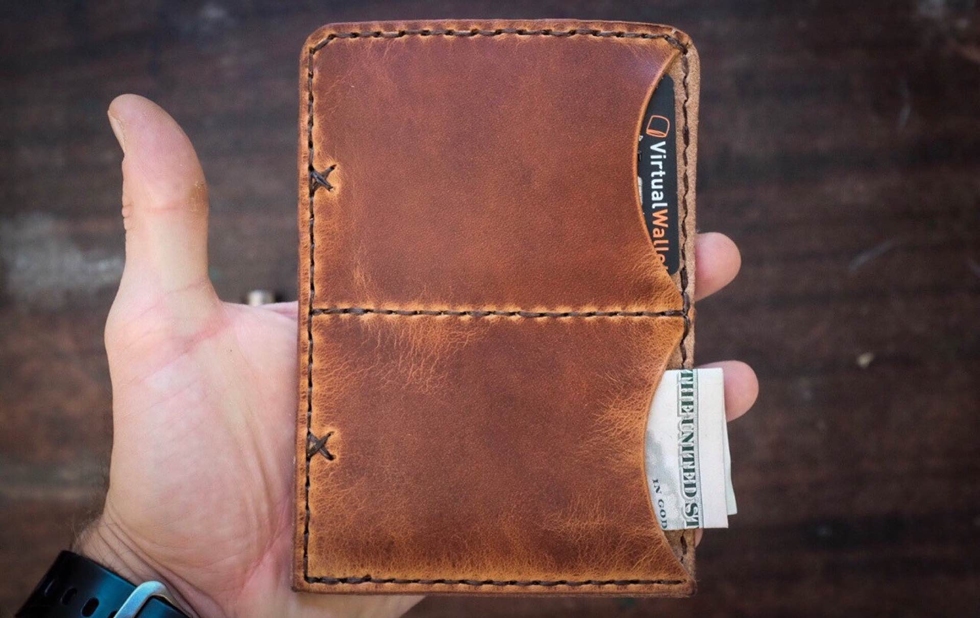 hitch-and-timber-notebook-caddy-wallet-english-tan