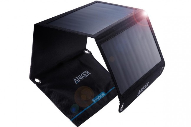 anker-powertport-solar-21-watt-charger