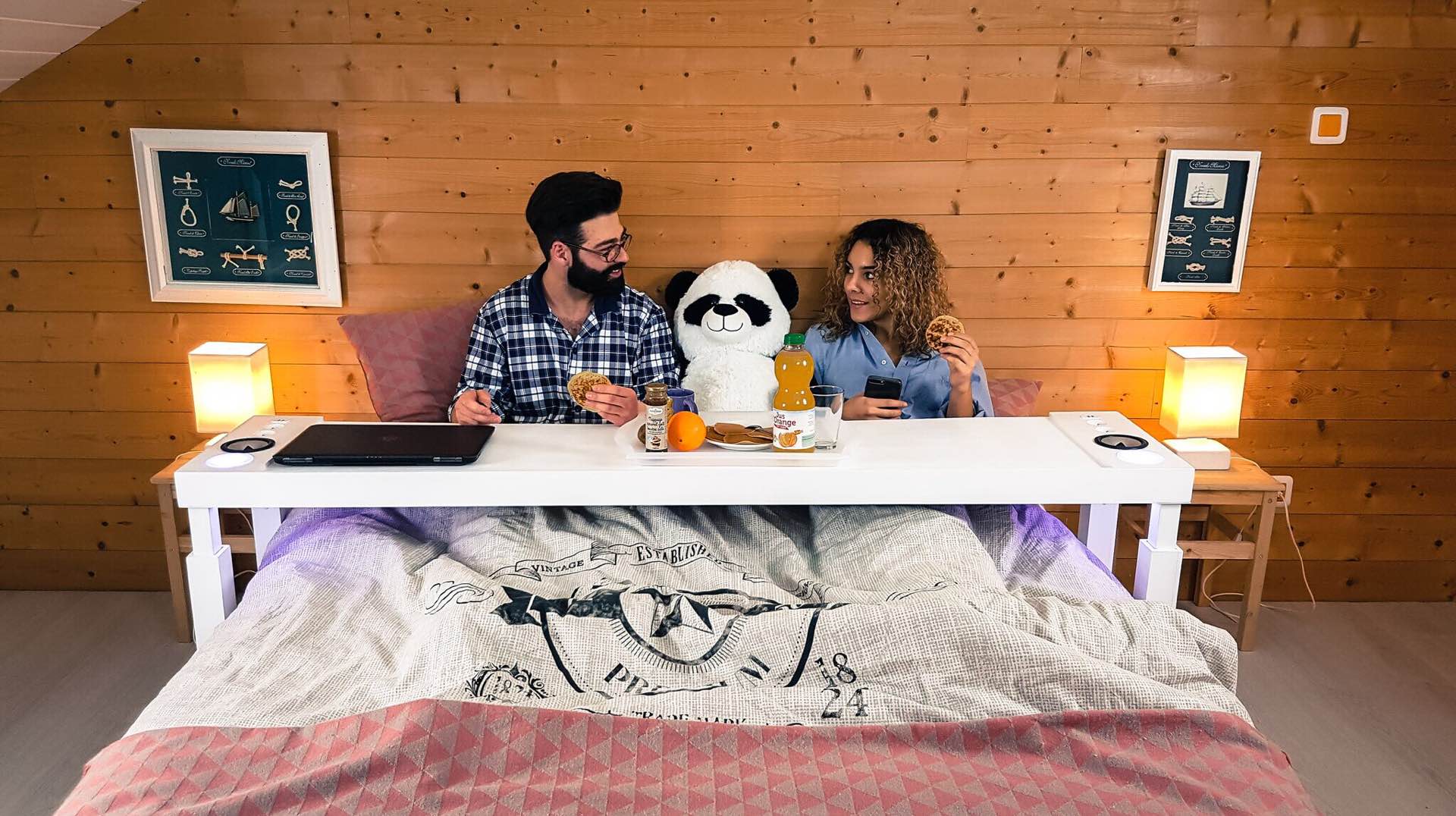 bedchill-connected-overbed-rolling-table