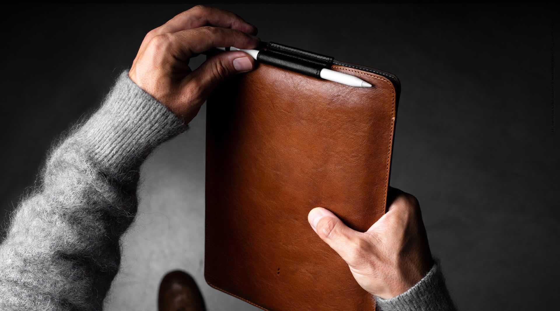 hard-graft-slim-fit-leather-ipad-pro-case