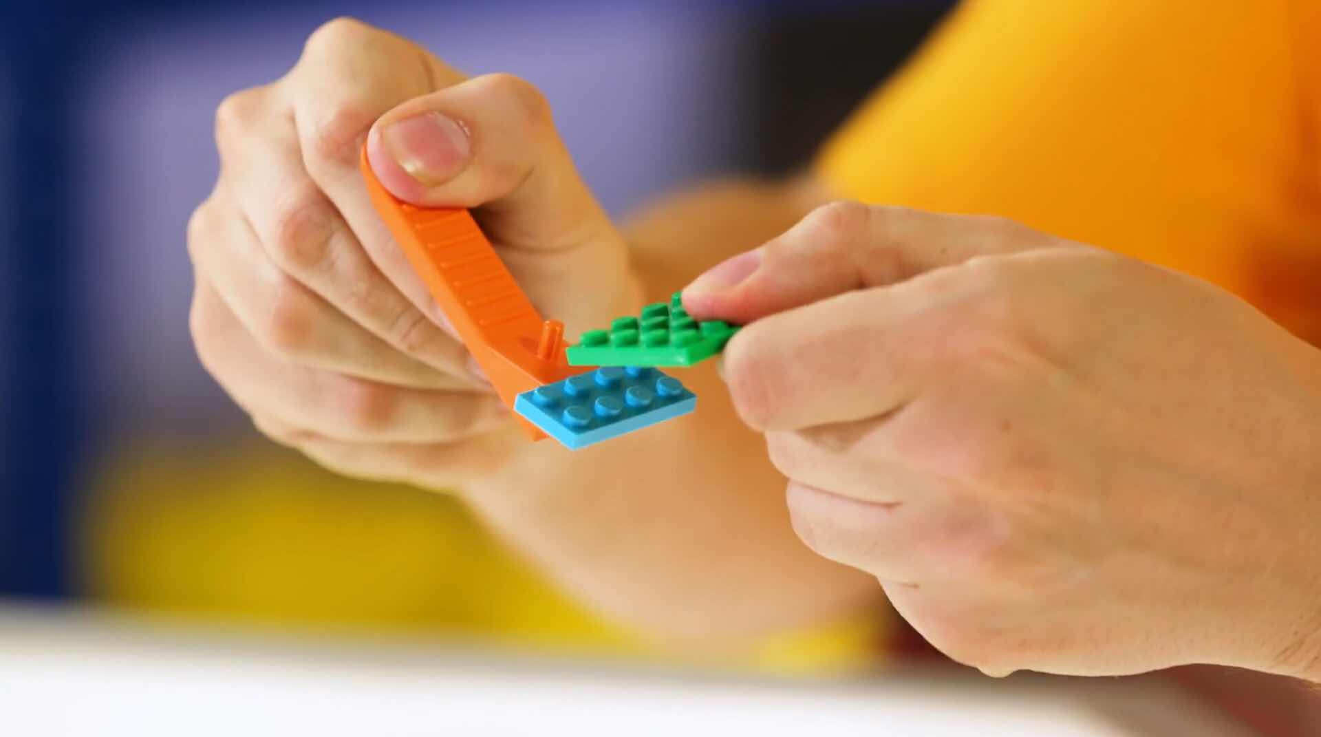 EVERYTHING YOU NEED TO KNOW ABOUT THE BRICK SEPARATOR - LEGO 