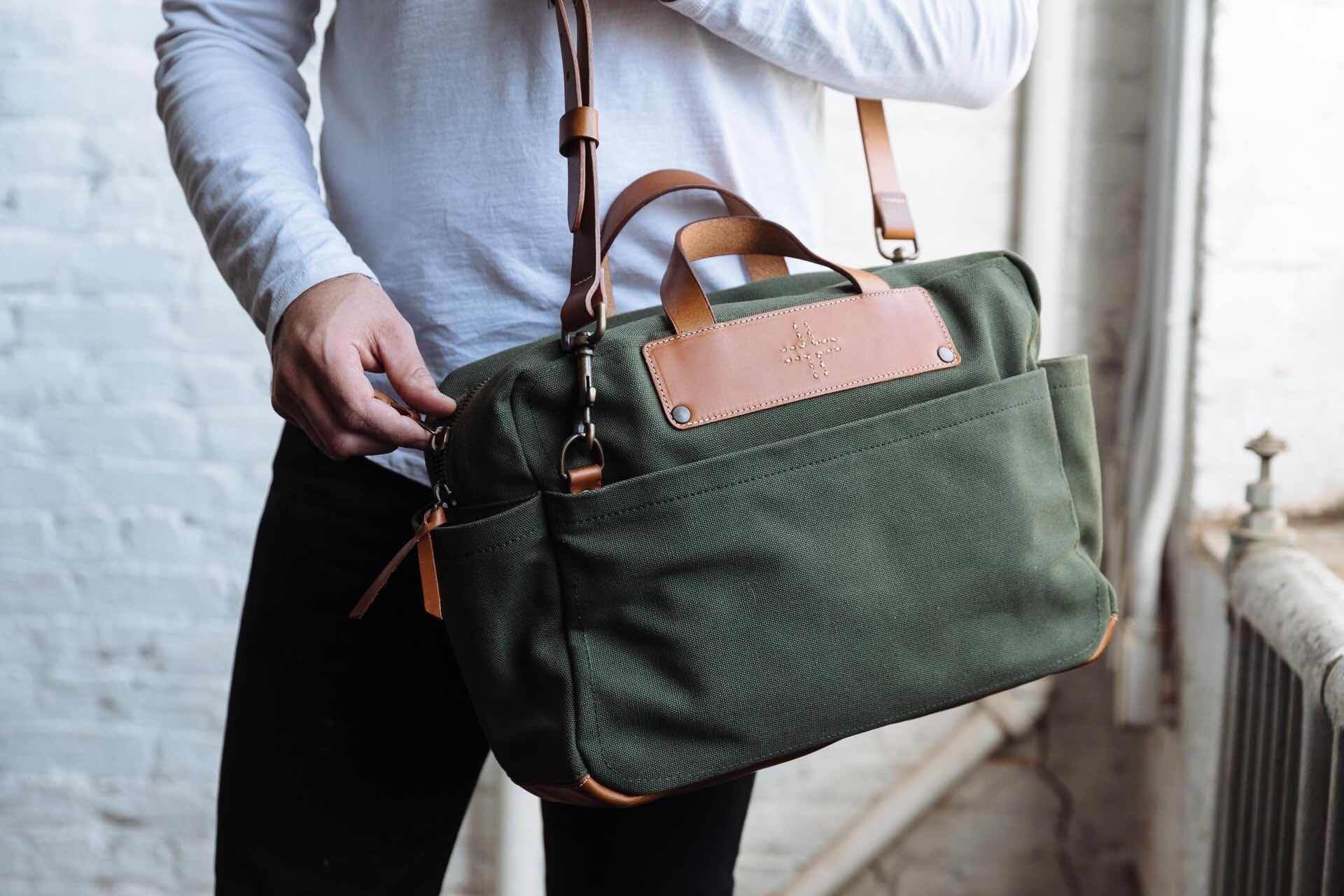 Canvas 2025 briefcase bag