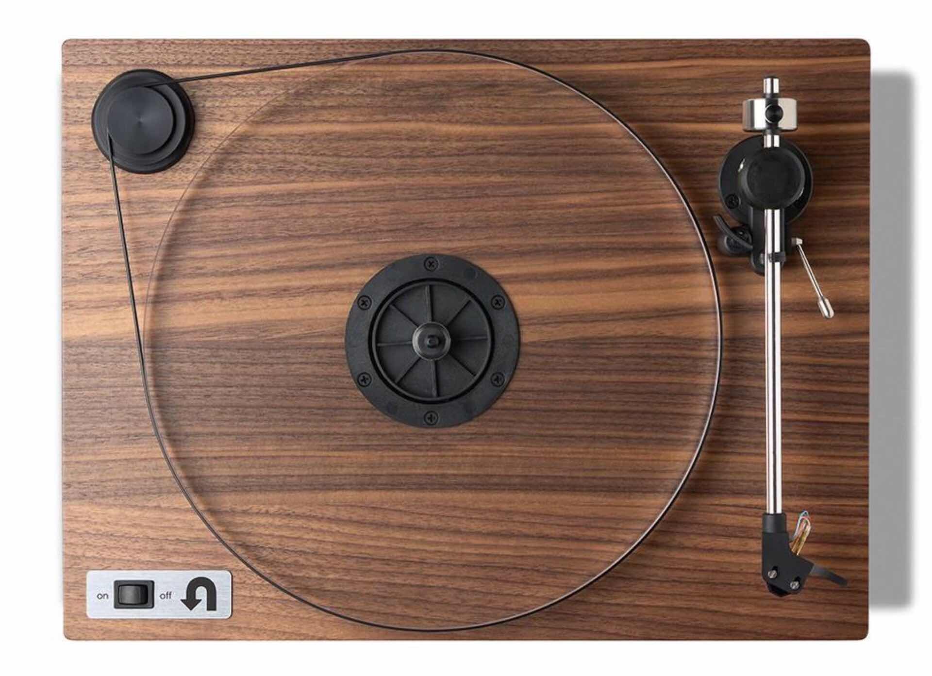 Given the unique nature of wood grain variation, your turntable will look distinctively yours, even if your audiophile friend has one too.