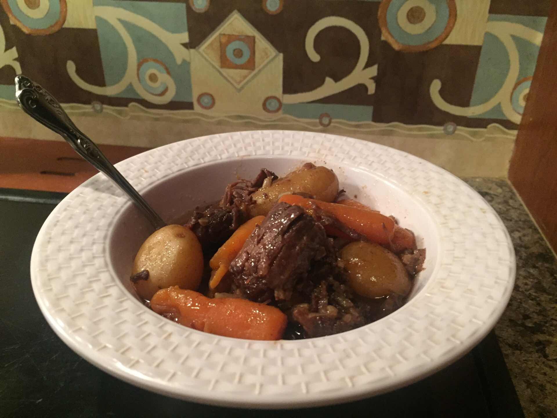 recipe-instant-pot-roast-guide-hero-chris-gonzales