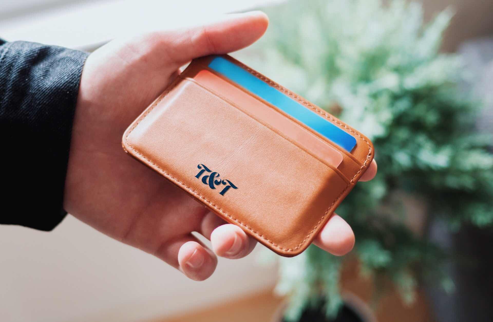 The Slimmest Wallets for Your Money — Tools and Toys