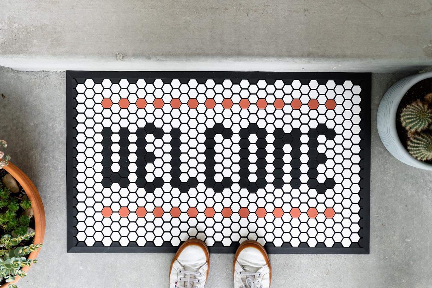 letterfolk-tile-mat-customizable-doormat