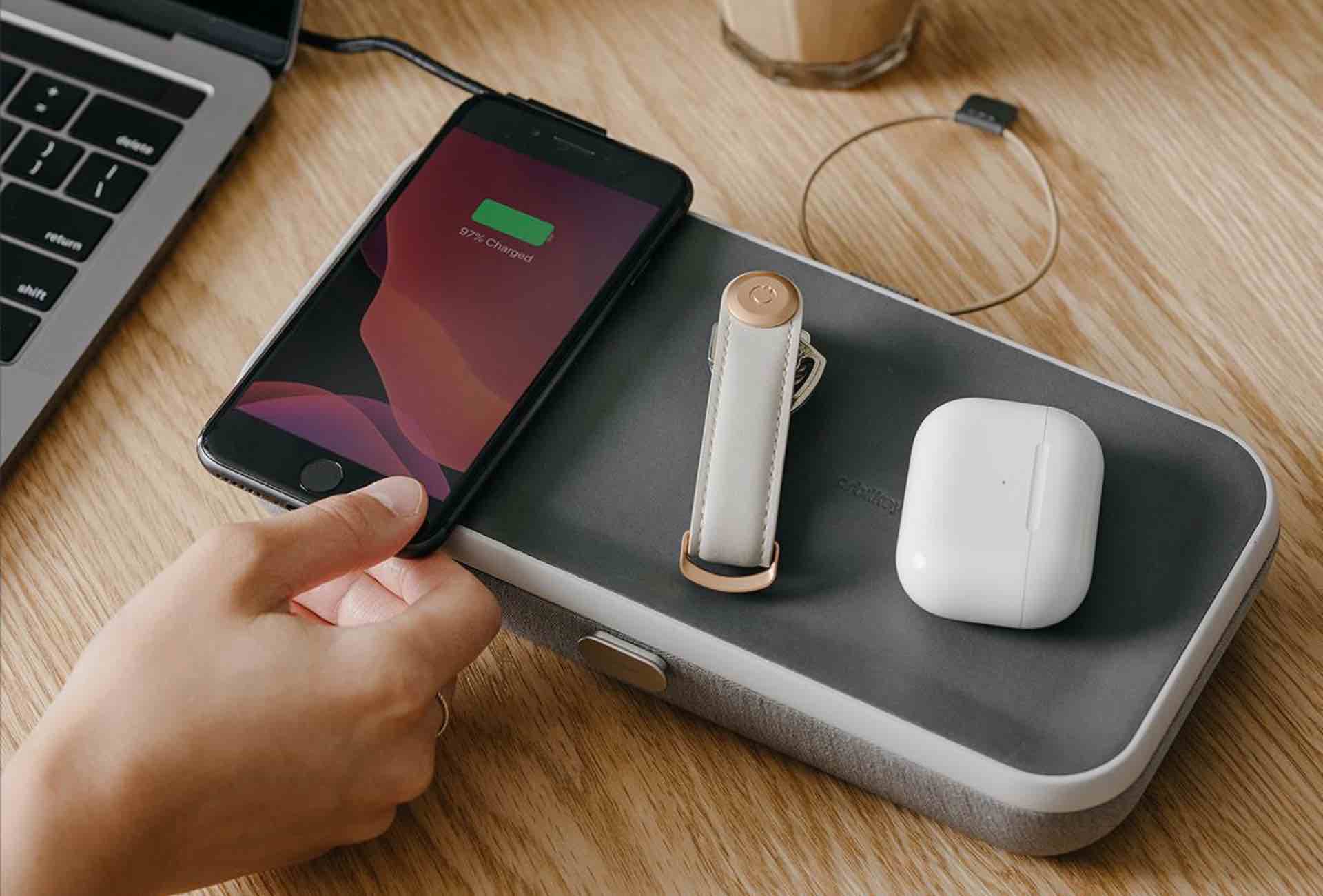 desk qi charger