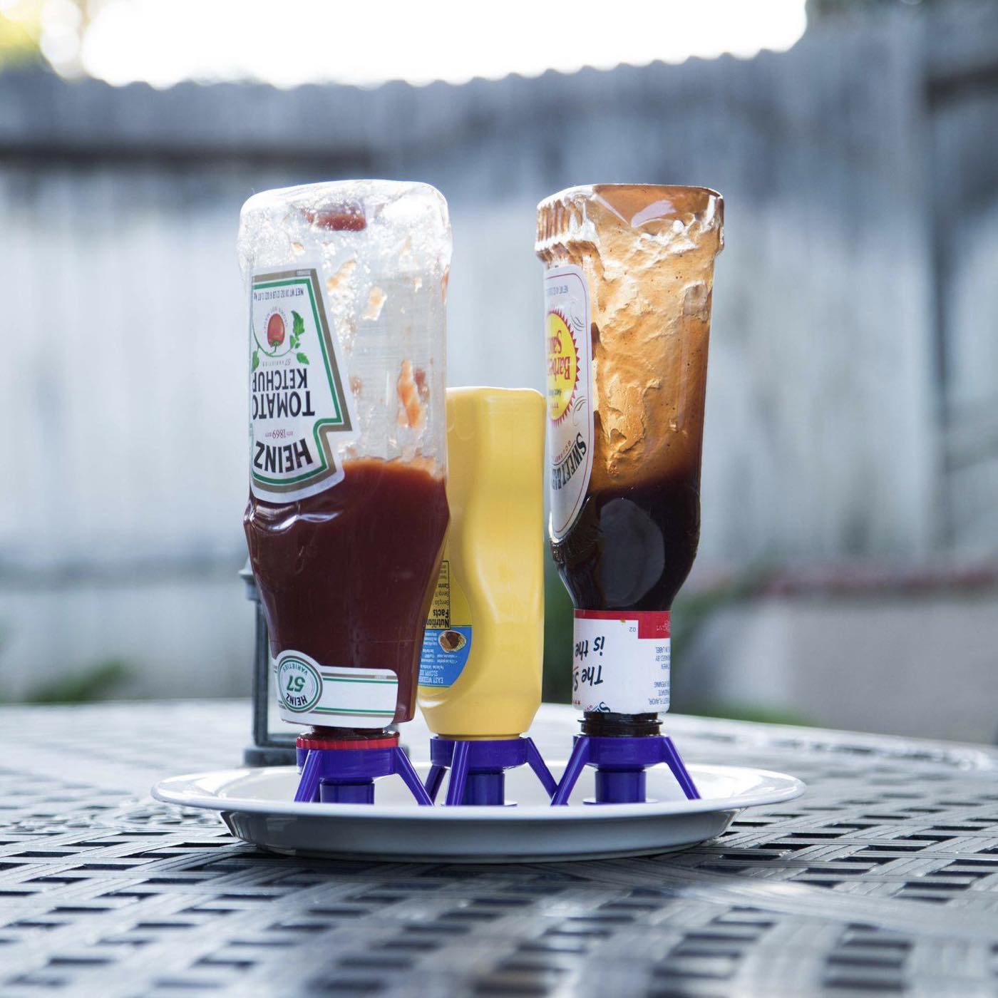 flip-it-bottle-emptying-kits-condiments