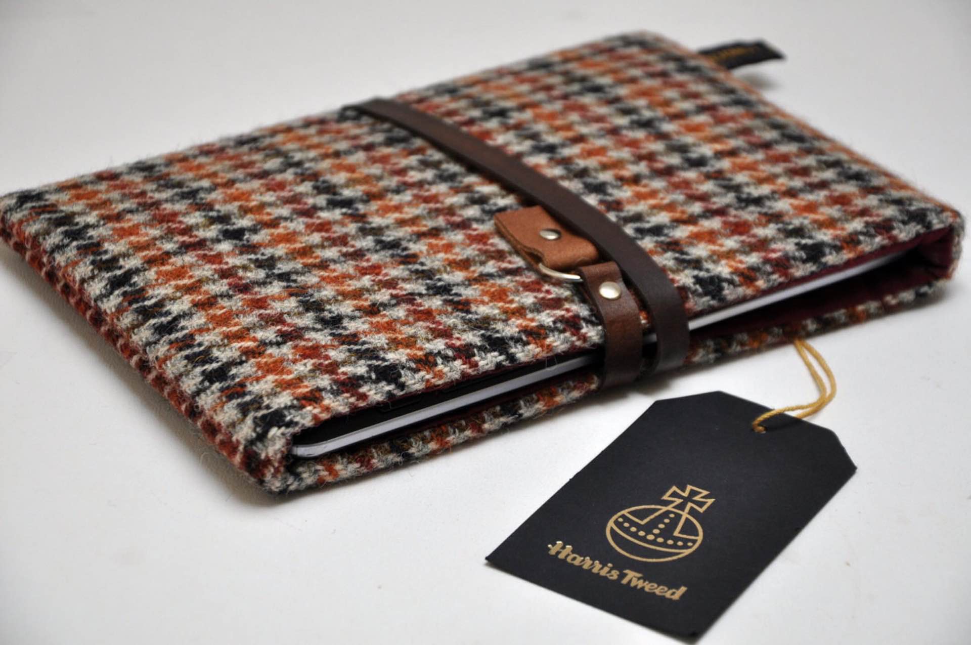 esplanade-london-handcrafted-harris-tweed-cases-sleeves-wallets-and-more