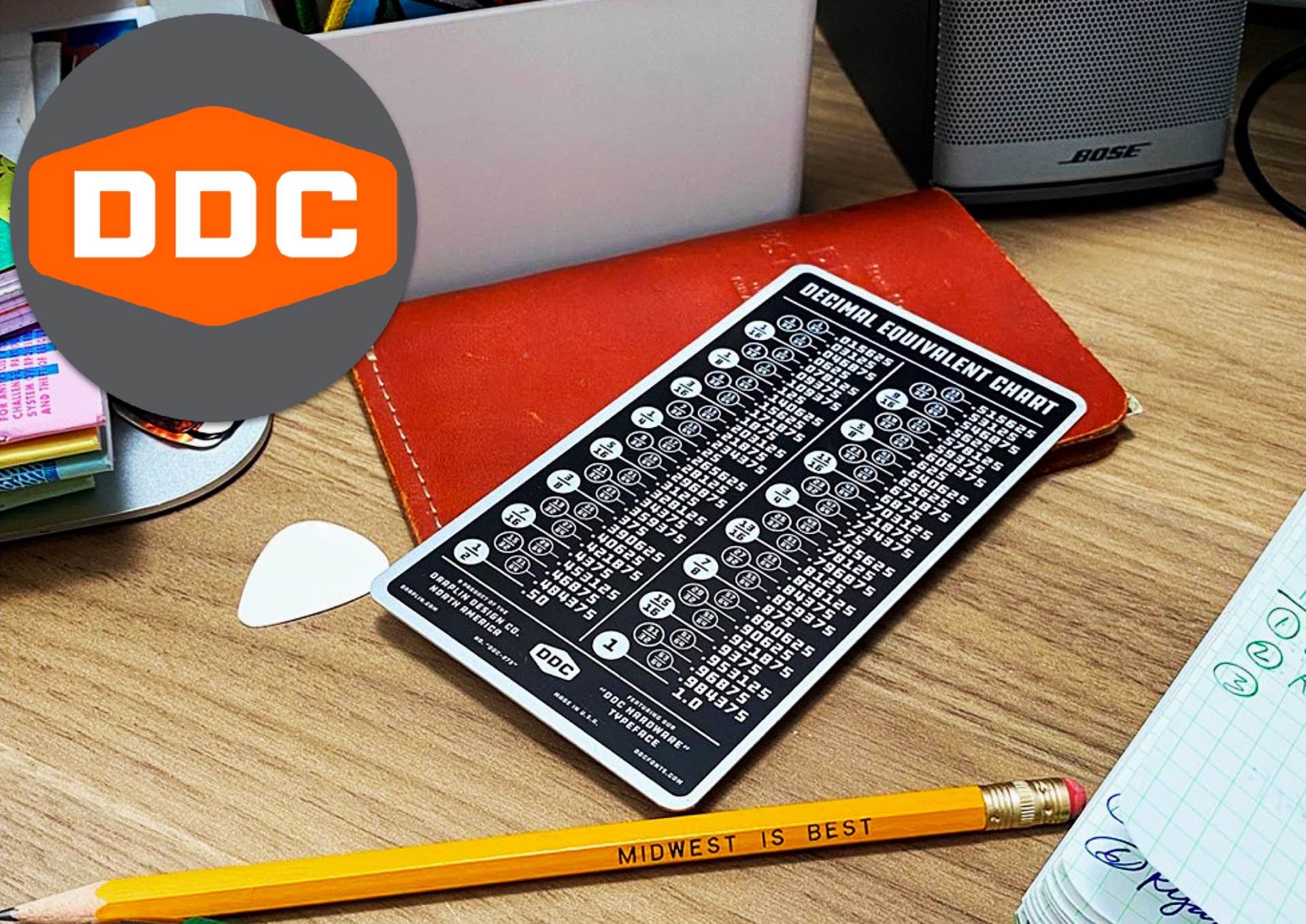 draplin-design-co-ddc-273-handheld-decimal-equivalent-chart