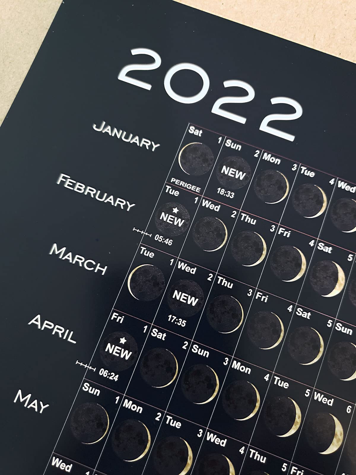 celestial-products-2022-moonfollower-lunar-calendar-detail