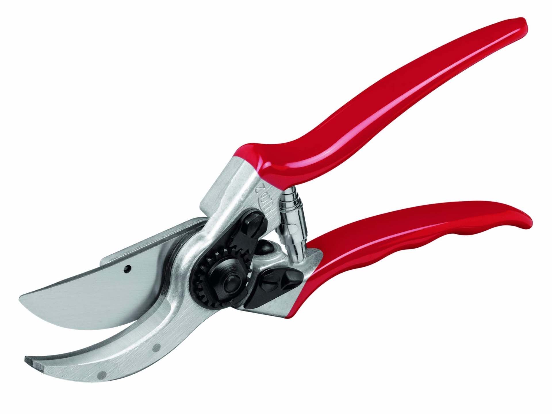 FELCO 2 One-Hand Pruning Shear Review: A Champ in the Garden