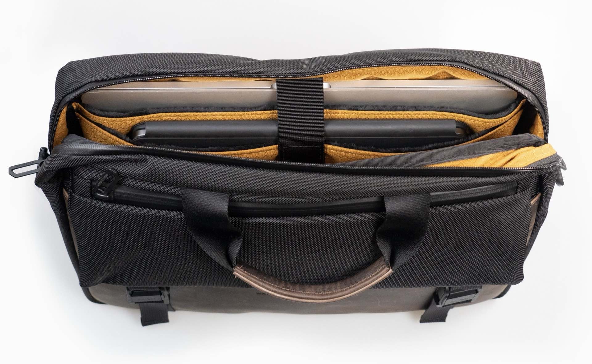 waterfield-designs-agile-brief-laptop-tablet-compartments