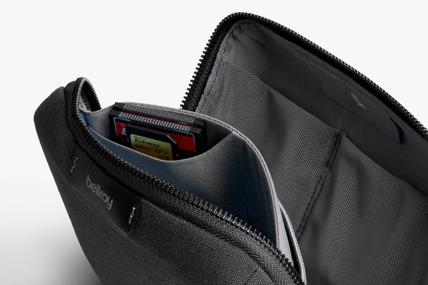 bellroy-tech-kit-compact-midnight-canva-ripstop