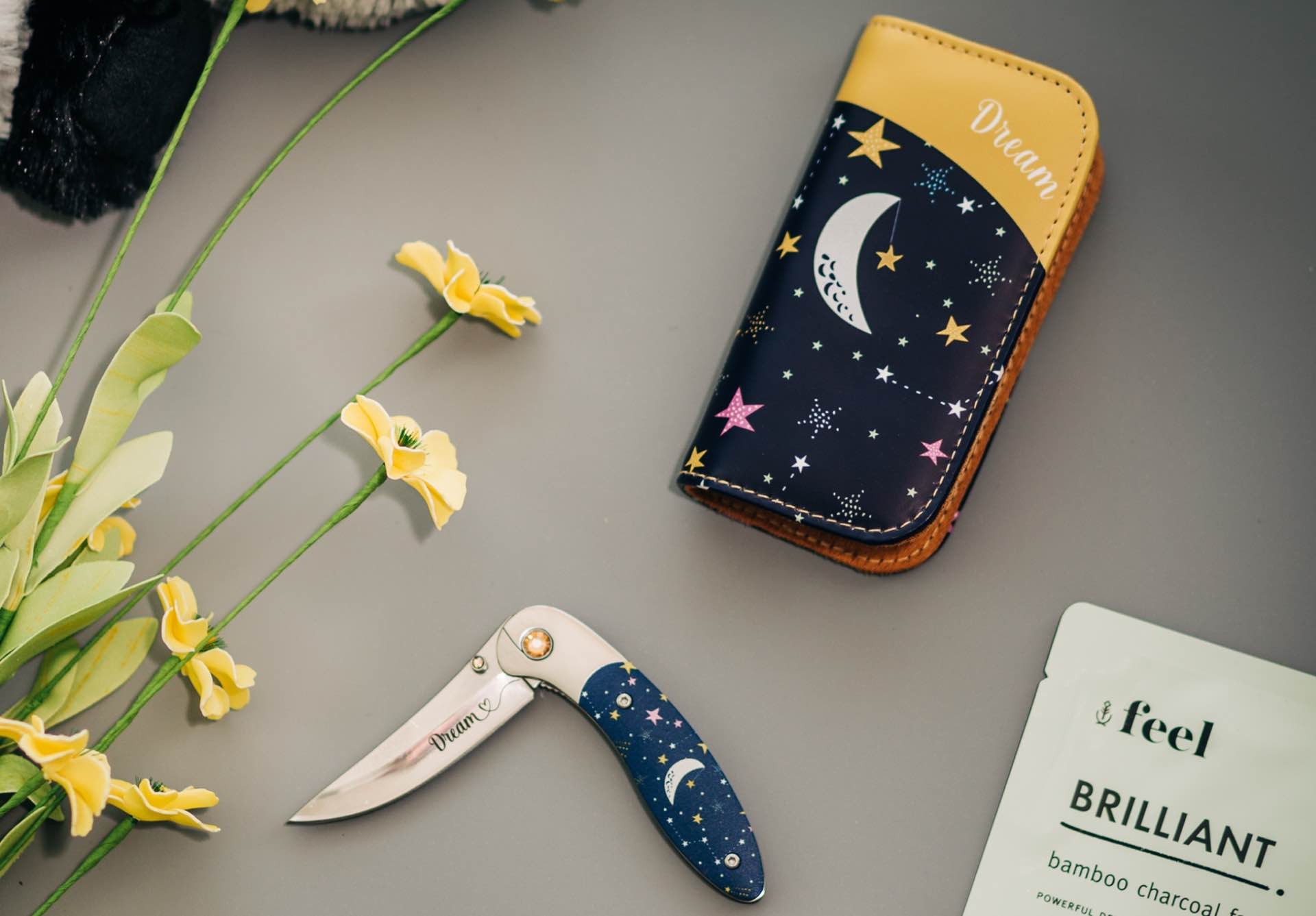 brighten-blades-folding-edc-pocket-knives-for-women-dream