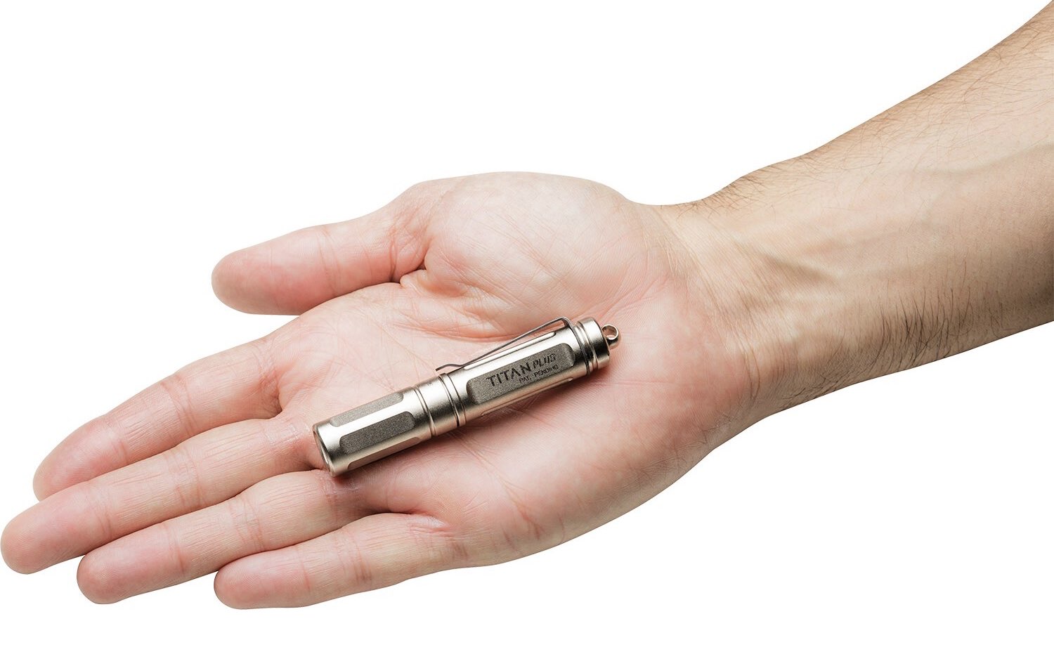surefire-titan-plus-led-keychain-flashlight-in-hand