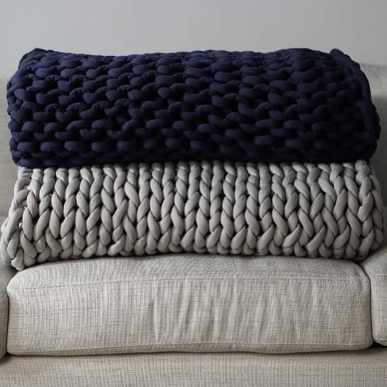 nuzzie-chunky-knit-beadless-weighted-blanket-3
