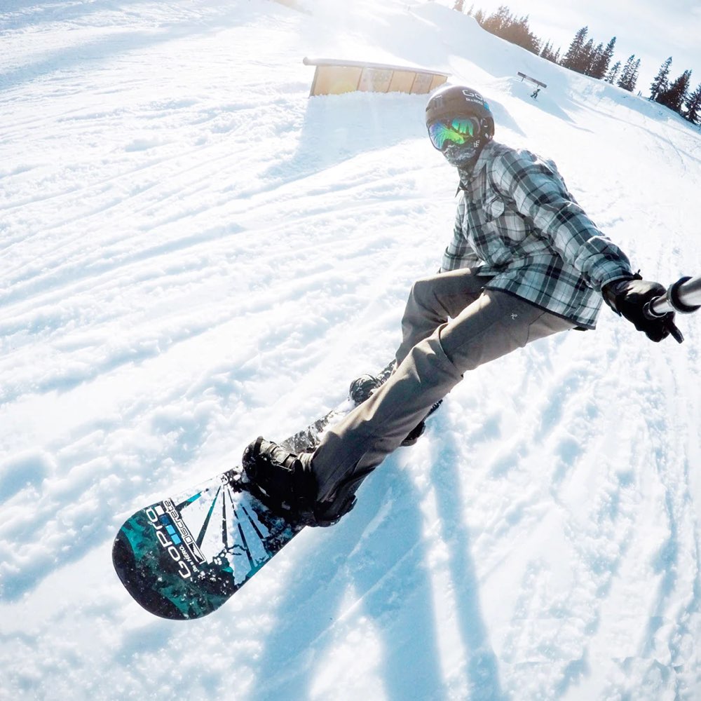 sandmarc-pole-metal-edition-gopro-stick-snowboarder