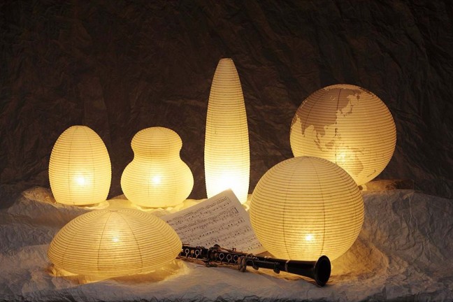asano-paper-moon-handcrafted-washi-paper-lamps
