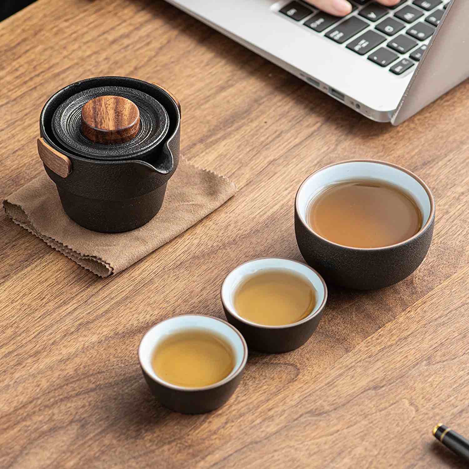 breleidy-portable-teapot-set-2
