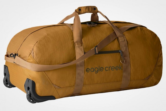 eagle-creek-has-refreshed-their-no-matter-what-rolling-duffel-bag