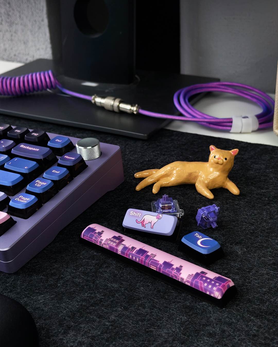 the-kapco-x-elora-owakita-night-in-the-neko-city-keyboard-set-4